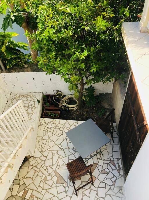 Habitation Nala Proche Bourg Terre-De-Haut Exterior foto